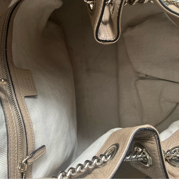 AUTHENTIC GUCCI Pebbled Calfskin Large Soho Chain Shoulder Bag Rose Beige - Picture 10 of 11
